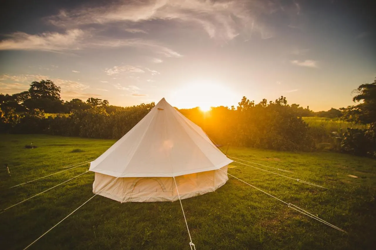 Tende Escapes Glamping II Hotel Maracas Bay Village
