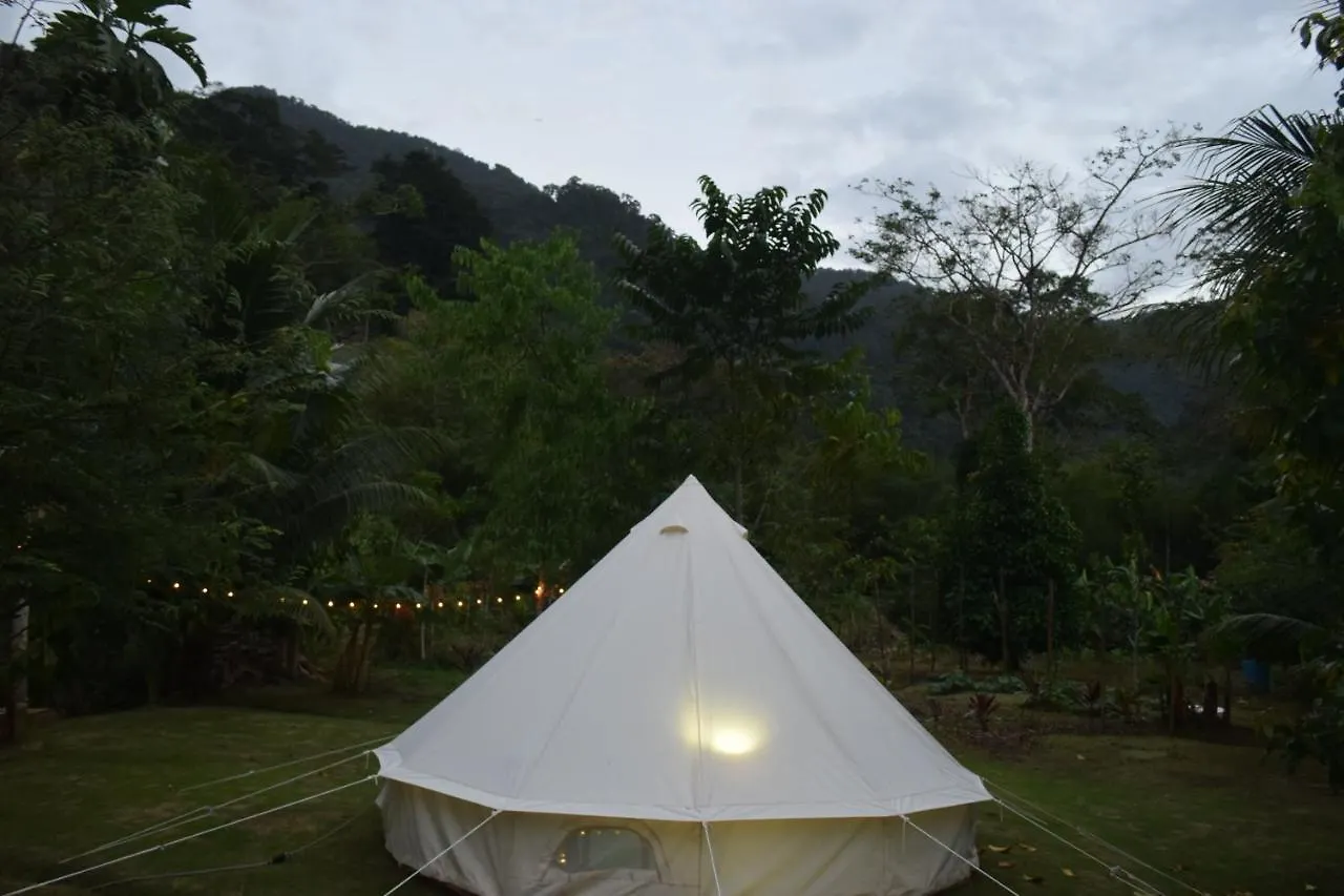 فندق Maracas Bay Villageفي  Tende Escapes Glamping II 0*,